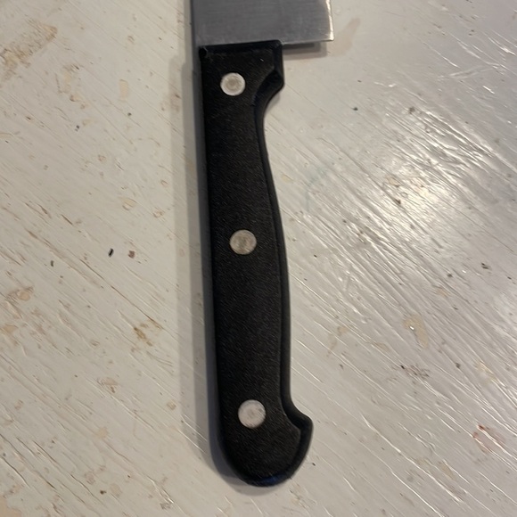 7.5” stainless steel triple riveted precision chef knife - Picture 8 of 11